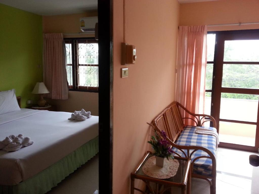 Nilawan Guesthouse Хуа Хин Екстериор снимка